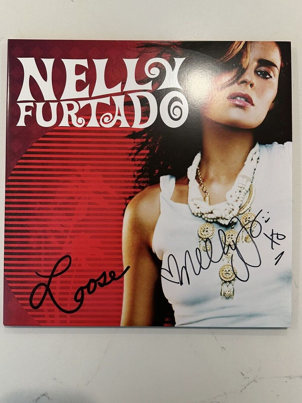 NELLY FURTADO Signed LOOSE Vinyl LP AUTOGRAPHED [IN HAND] RARE #1